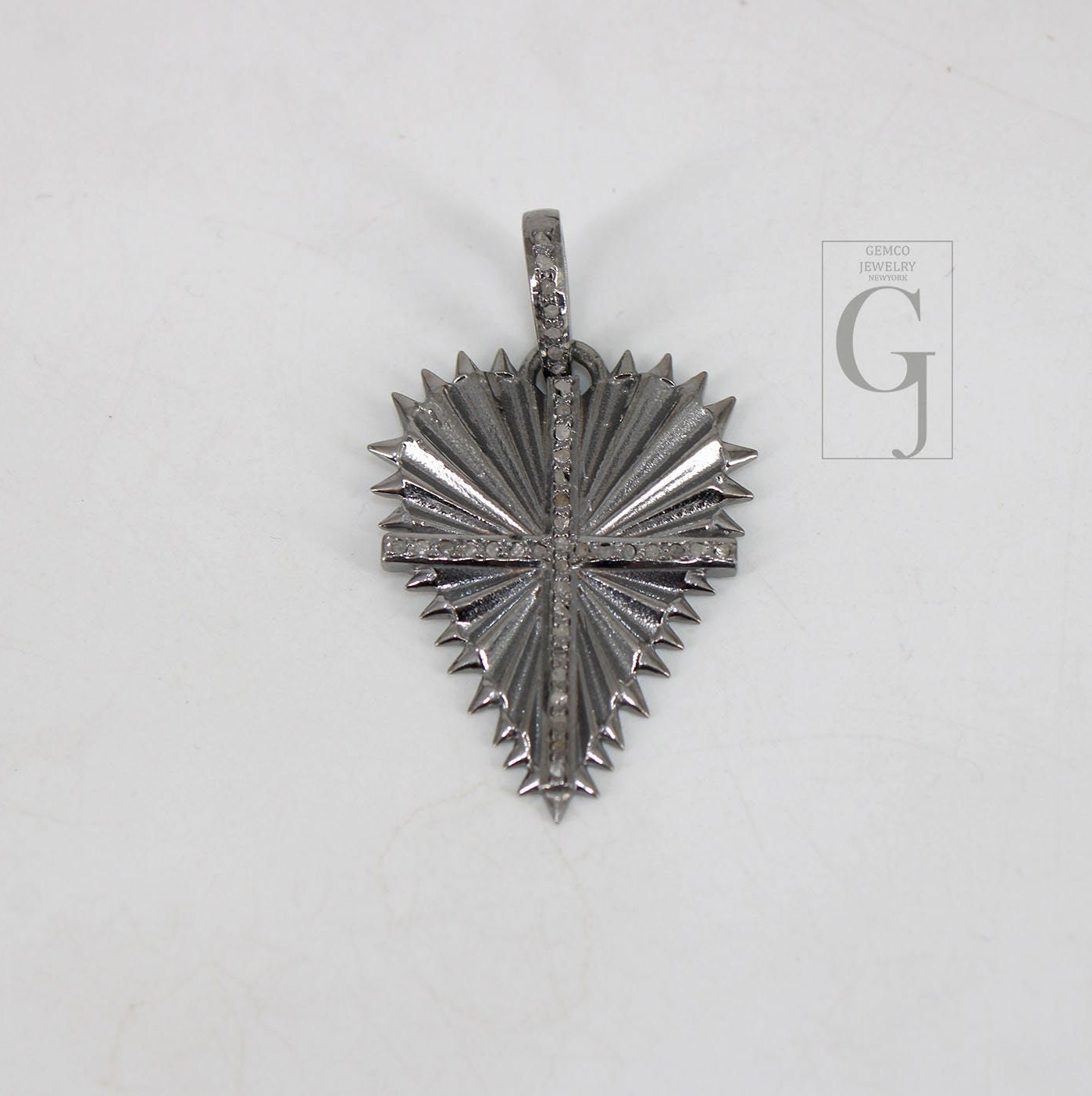 Beautiful Heart Shape Cross Pendant Designer Rosecut Pave Diamond Pendant 925 Sterling Silver Handmade Finish Diamond Charms Necklace Pendant