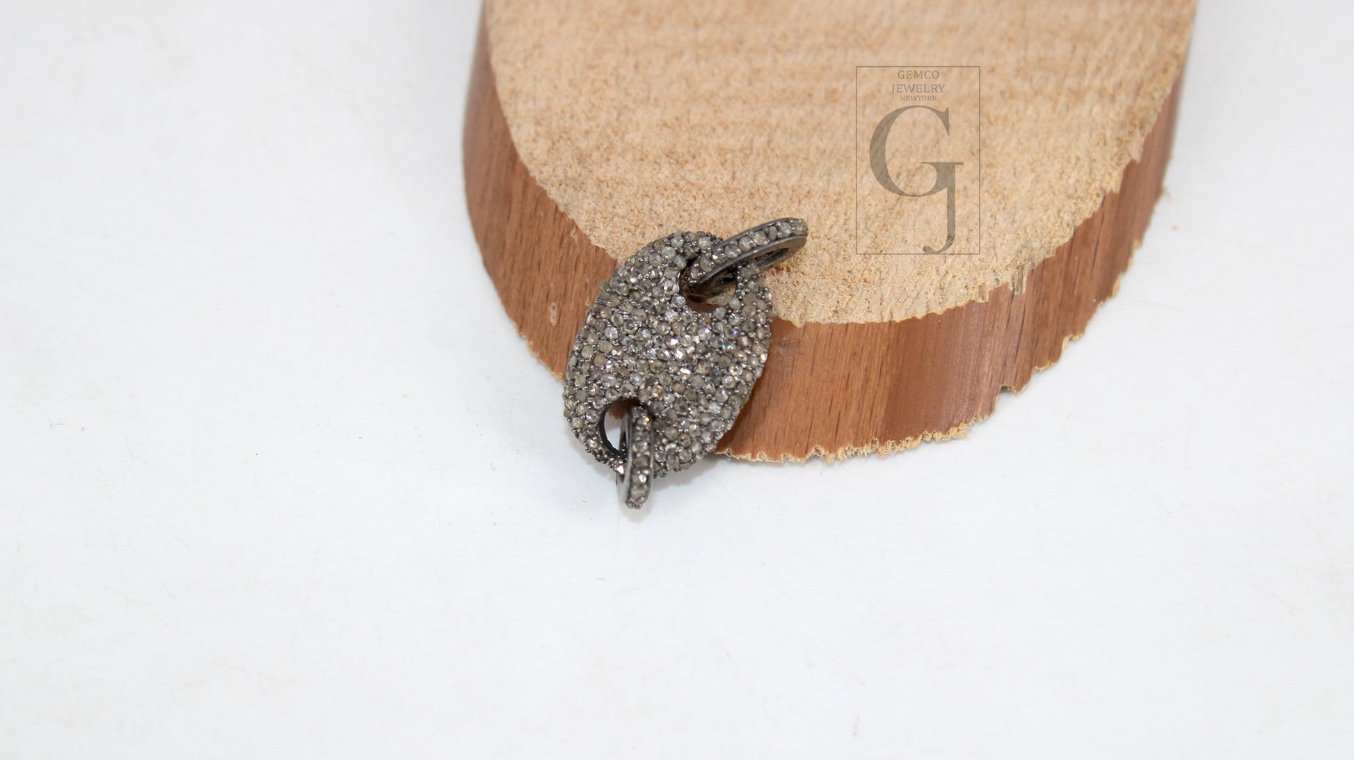 Very Beautiful Designer Rosecut Pave Diamond Connector 925 Sterling Silver Handmade Finish Diamond Charms Necklace Bracelet Connector