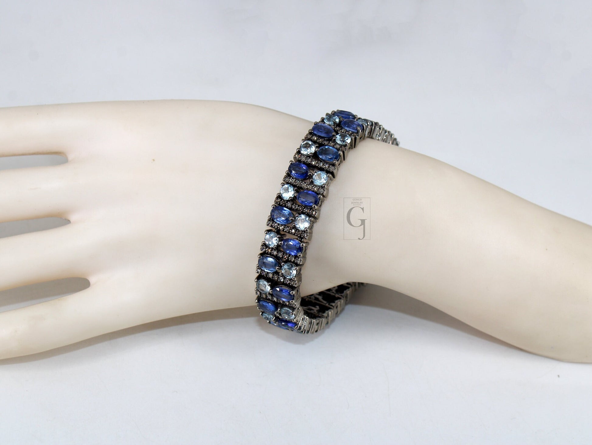 Antique Look Kyanite Bluetopaz Bracelet Jewelry Rosecut Pave Diamond Bracelet 925 Sterling Silver Handmade Finish Diamond Bangle Bracelet