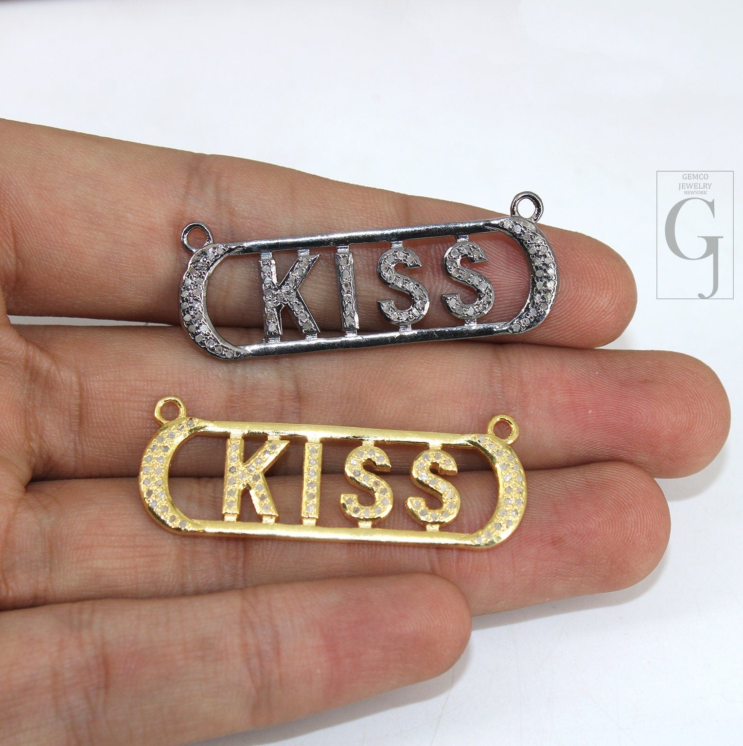 Very Beautiful KISS Pendant Designer Rosecut Pave Diamond Pendant 925 Sterling Silver Handmade Finish Diamond Charms Necklace Pendant