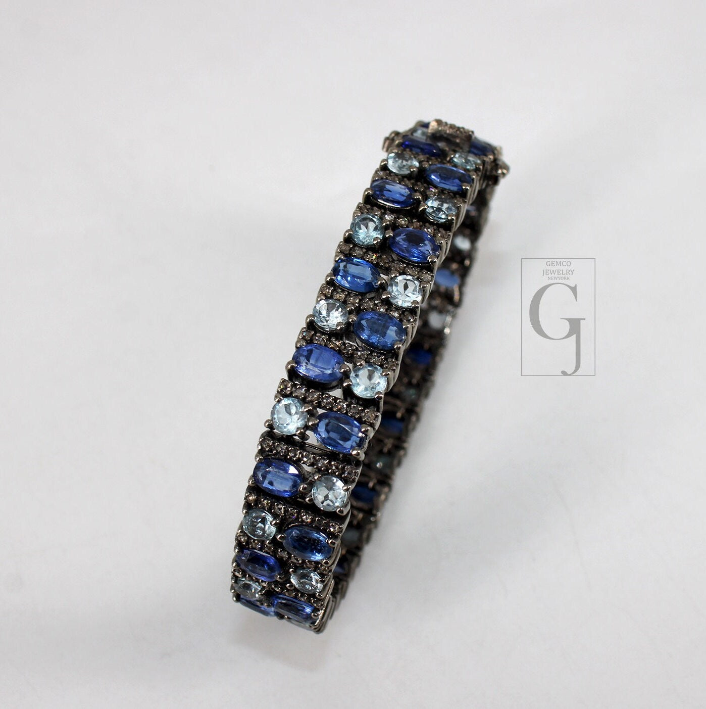 Antique Look Kyanite Bluetopaz Bracelet Jewelry Rosecut Pave Diamond Bracelet 925 Sterling Silver Handmade Finish Diamond Bangle Bracelet