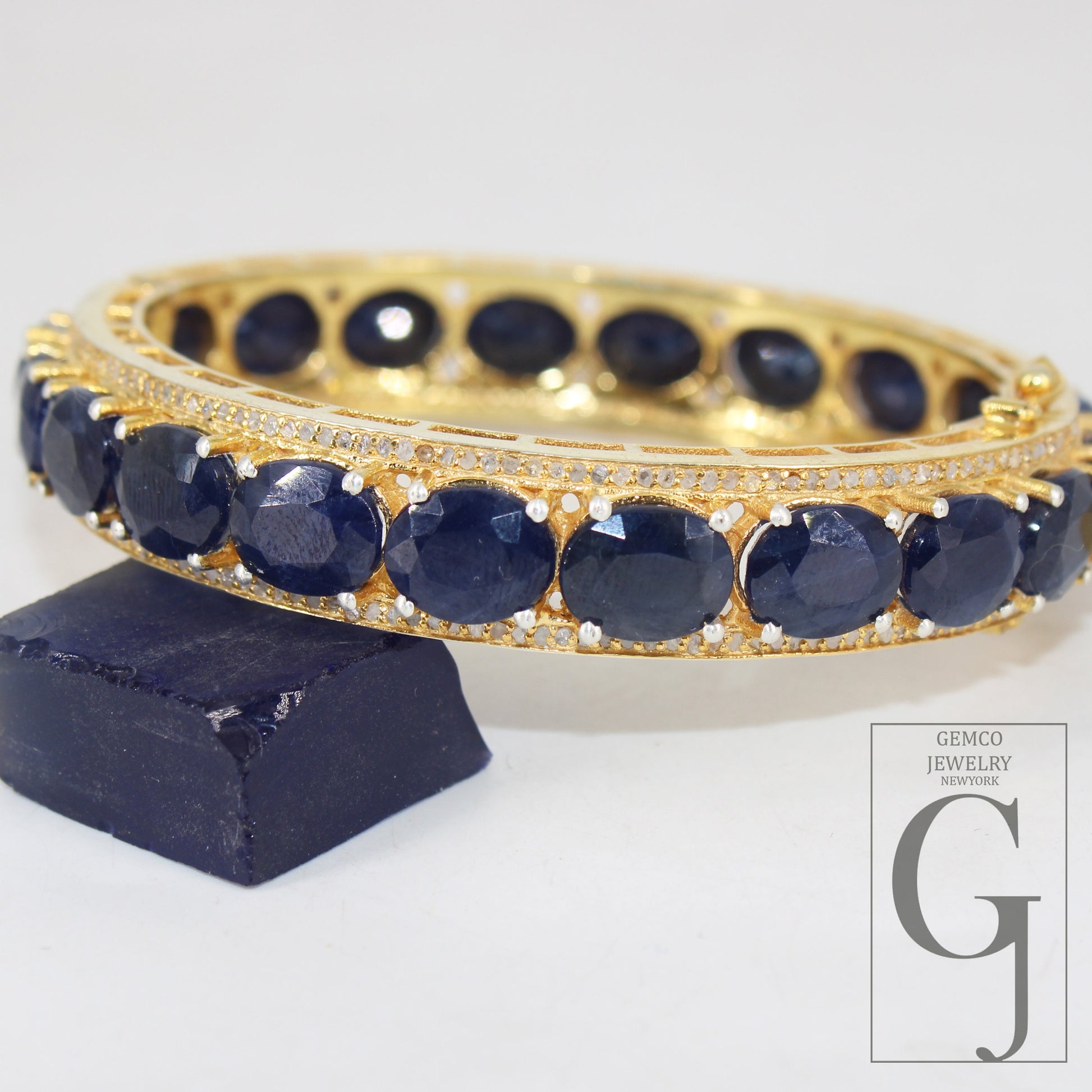 Beautiful 14k gold blue sapphire bangle Rosecut pave diamond bangle bracelet 925 sterling silver handmade finish diamond bangle bracelet