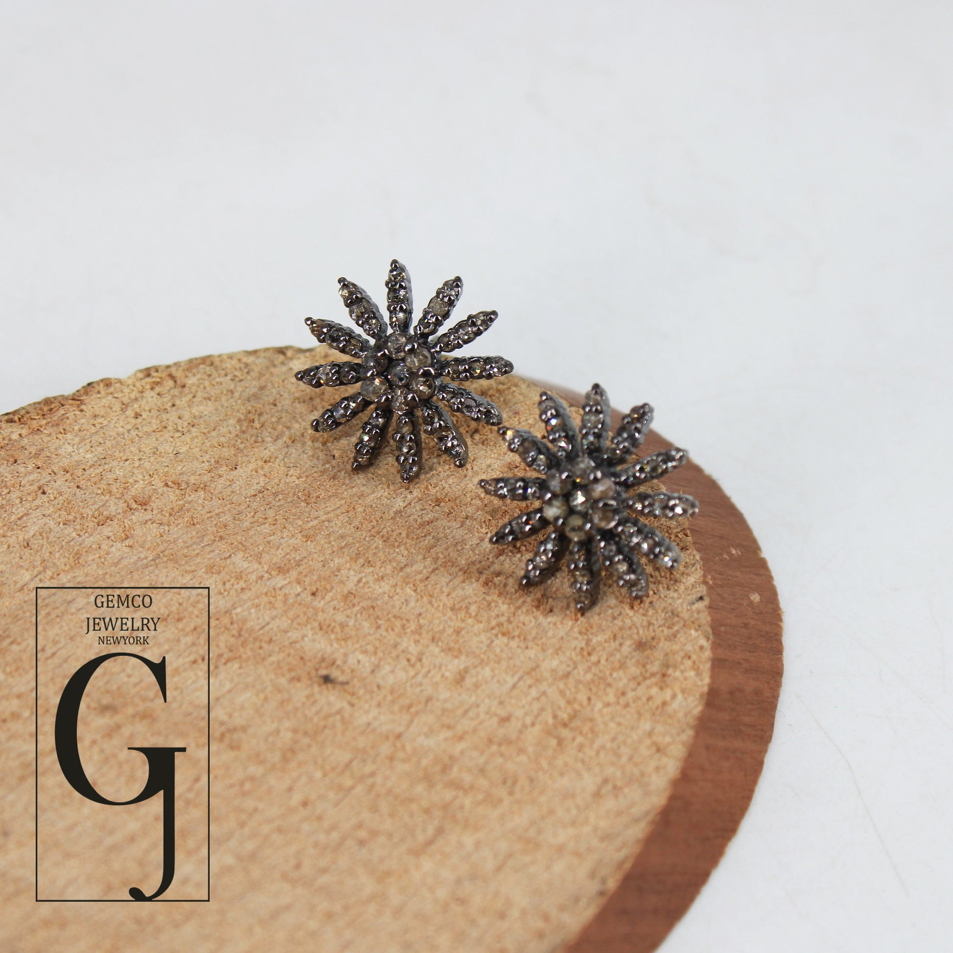 Oxidized finsih  starburst shaped design Rosecut pave diamond stud earring 925 sterling silver handmade silver finish diamond stud earring