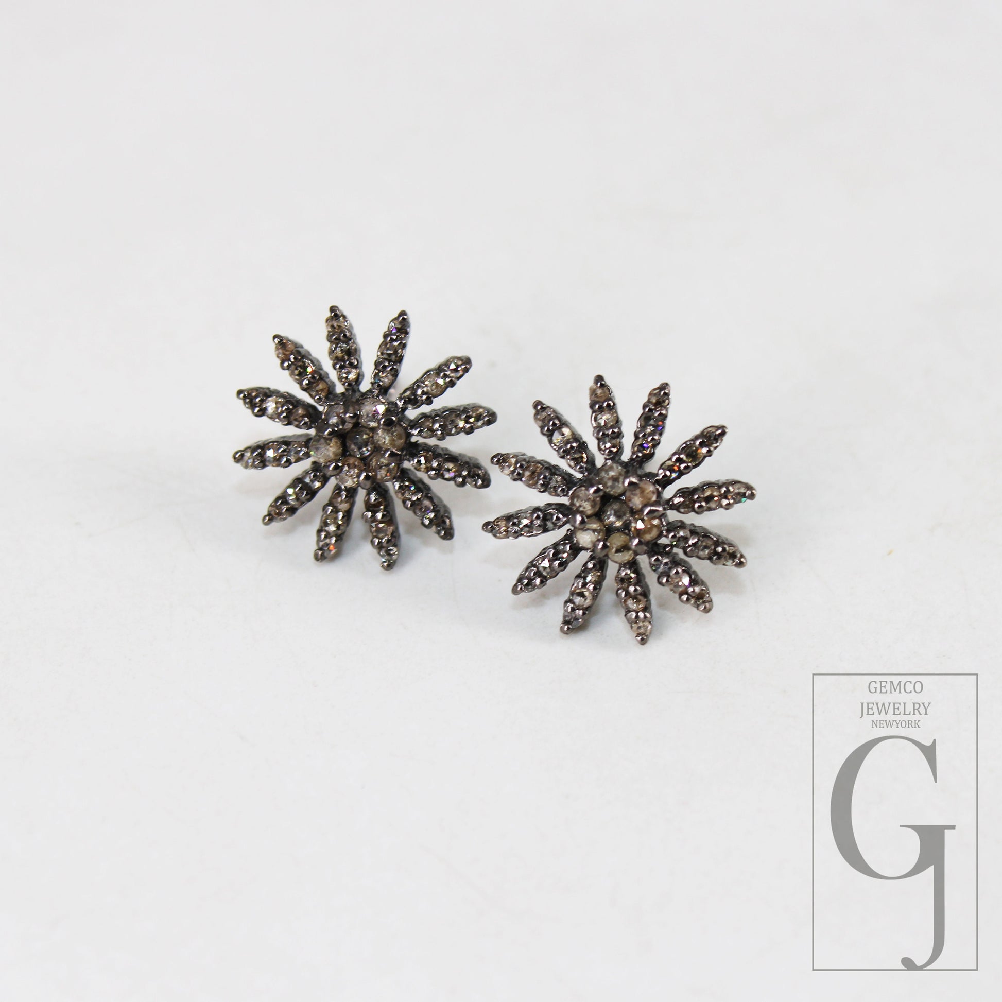 Oxidized finsih  starburst shaped design Rosecut pave diamond stud earring 925 sterling silver handmade silver finish diamond stud earring