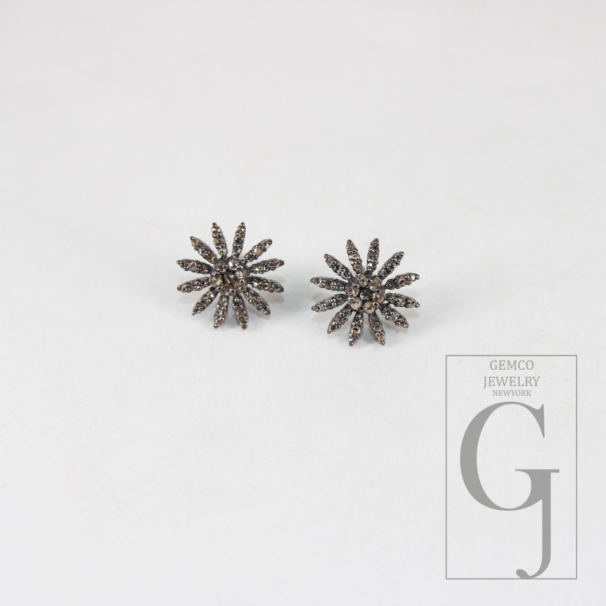 Oxidized finsih  starburst shaped design Rosecut pave diamond stud earring 925 sterling silver handmade silver finish diamond stud earring