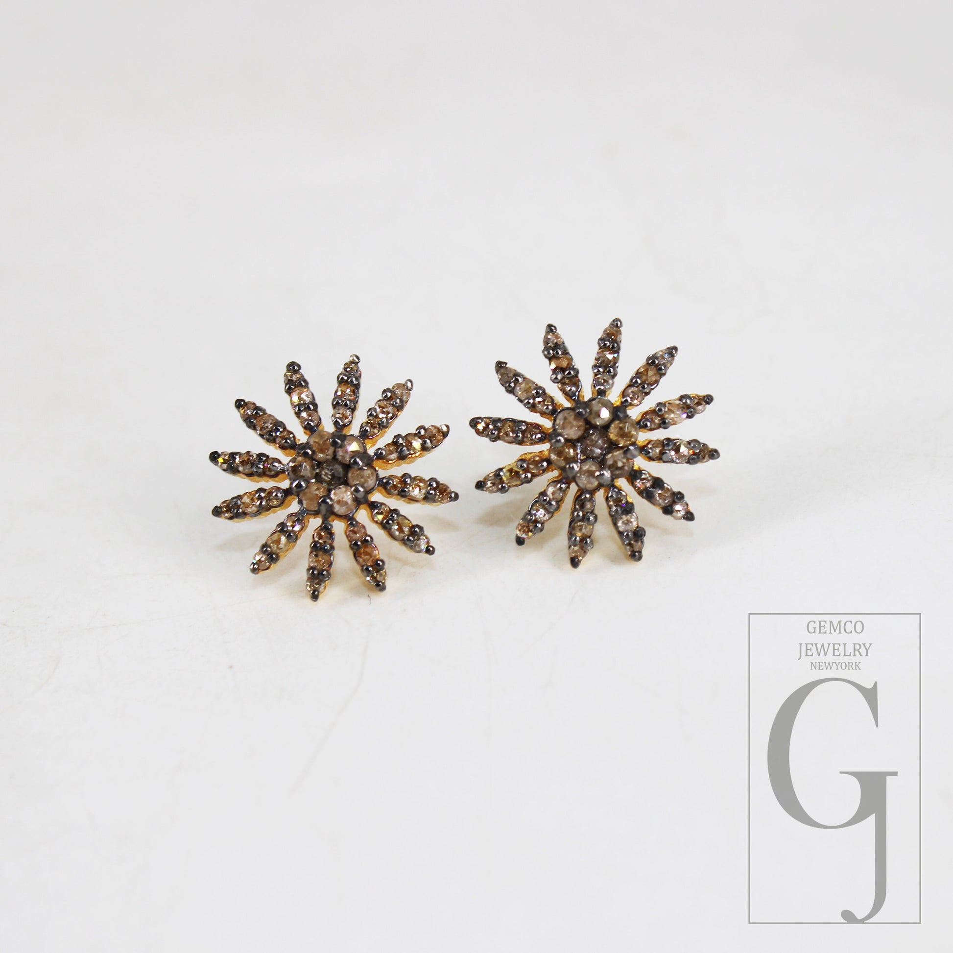 Oxidized Gold Finsih  Starburst Design Rosecut Pave Diamond Stud Earring 925 Sterling Silver Handmade Silver Finish Diamond Stud Earring