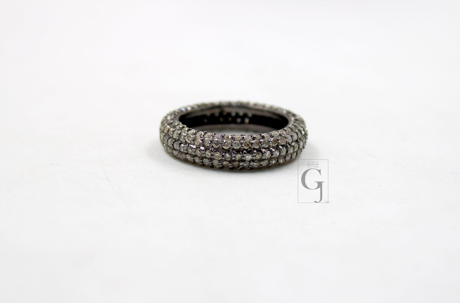 Very beautiful designer brilliant cut pave diamond rings band 925 sterling silver handmade silver finish diamond ring