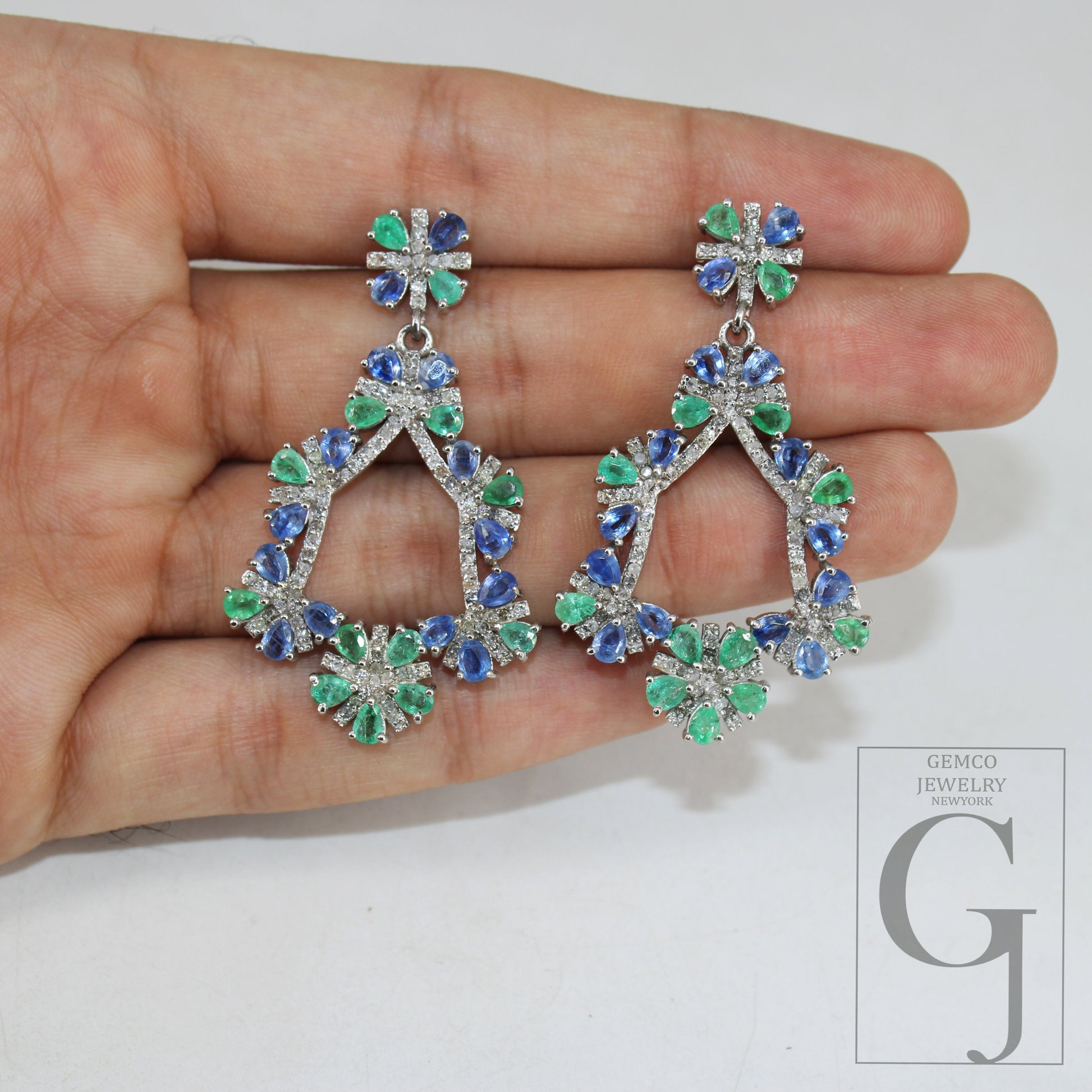 Beautiful Designer Emerald And Sapphire Earring Rosecut Pave Diamond Earrings 925 Sterling Silver Handmade Silver Finish Diamond Earring