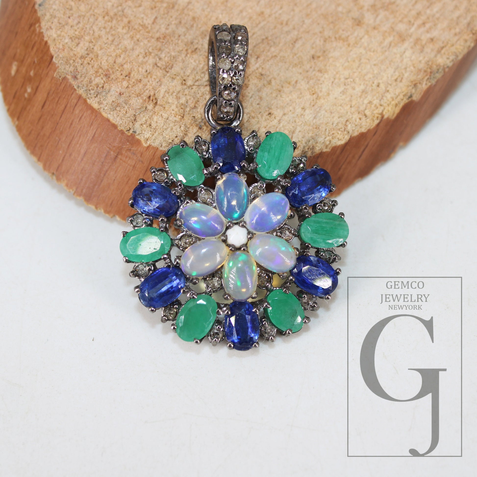 Flower Opal Emerald Kyanite Pendant Designer Rosecut Pave Diamond Pendant 925 Sterling Silver Handmade Finish Diamond Charm Necklace Pendant
