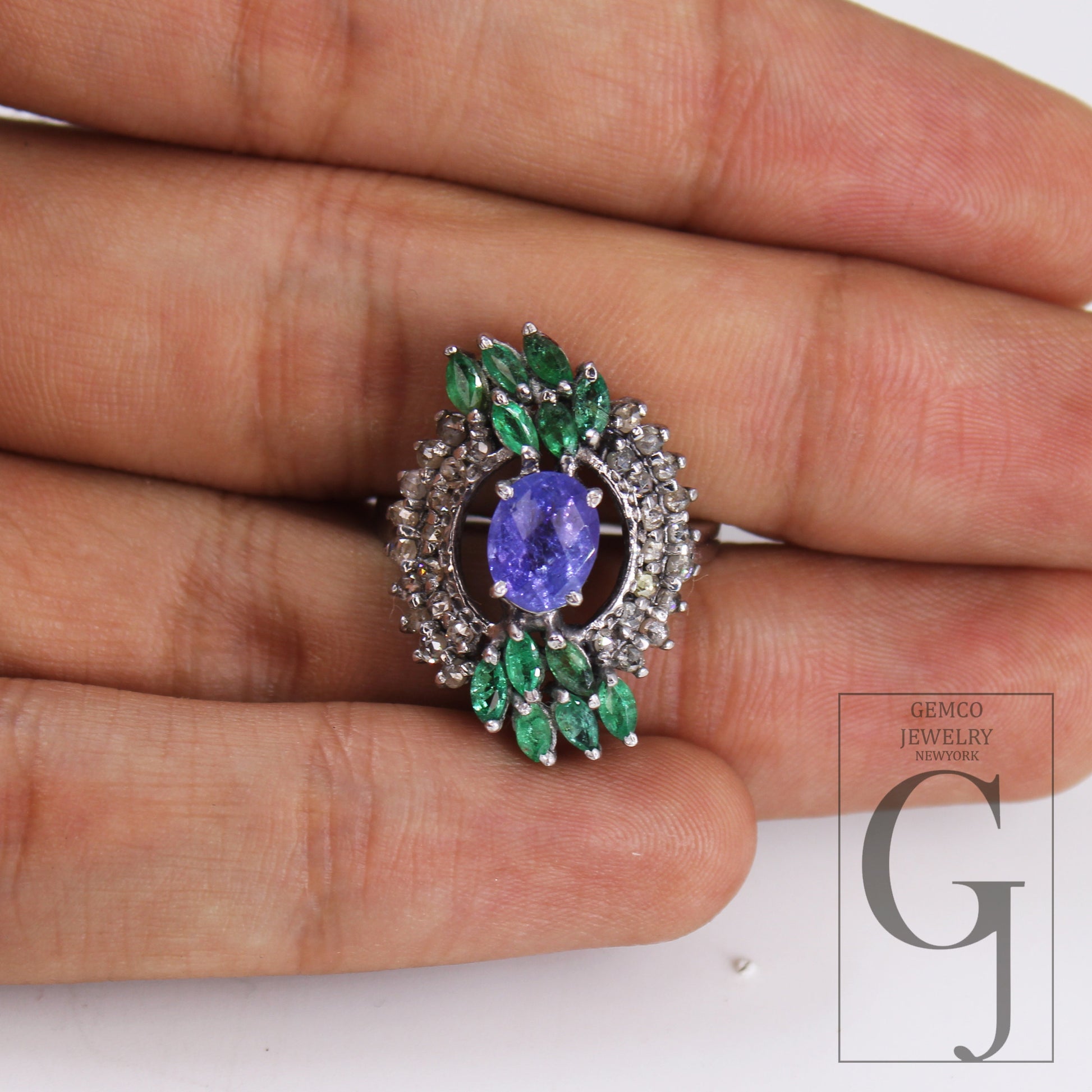 Very Beautiful Emerald And Tanzanite Ring Designer Rosecut Pave Diamond Rings 925 Sterling Silver Handmade Silver Finish Diamond Ring