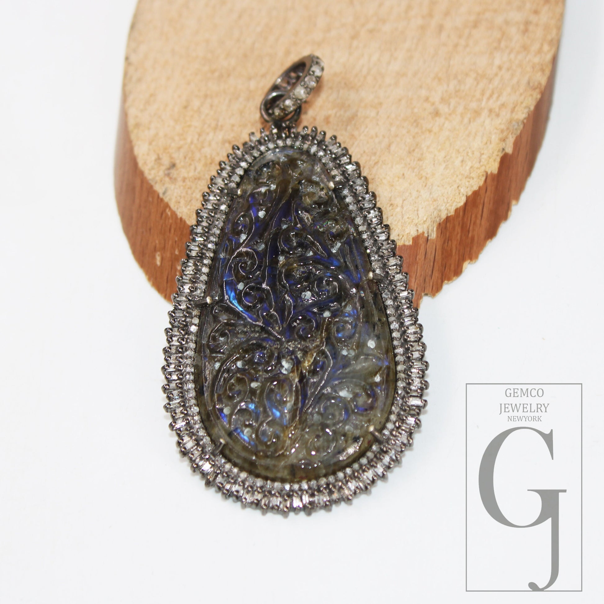 Carving Labradorite Baguette Diamond Pendant Rosecut Pave Diamond Pendant 925 Sterling Silver Handmade Finish Diamond Charm Necklace Pendant