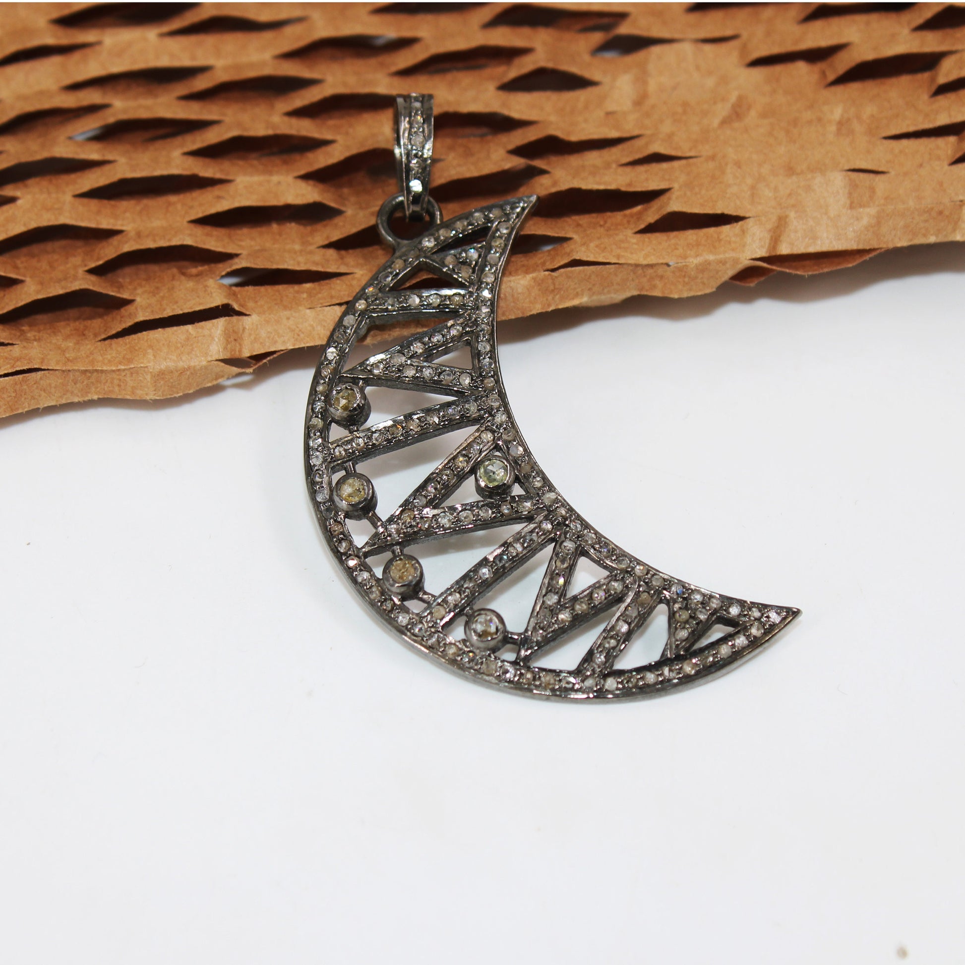 1pc Antique Finish Crescent Moon Design Pave Diamond Rosecut Pendant 925 Sterling Silver Pendant Handmade Diamond Pendant Jewelry