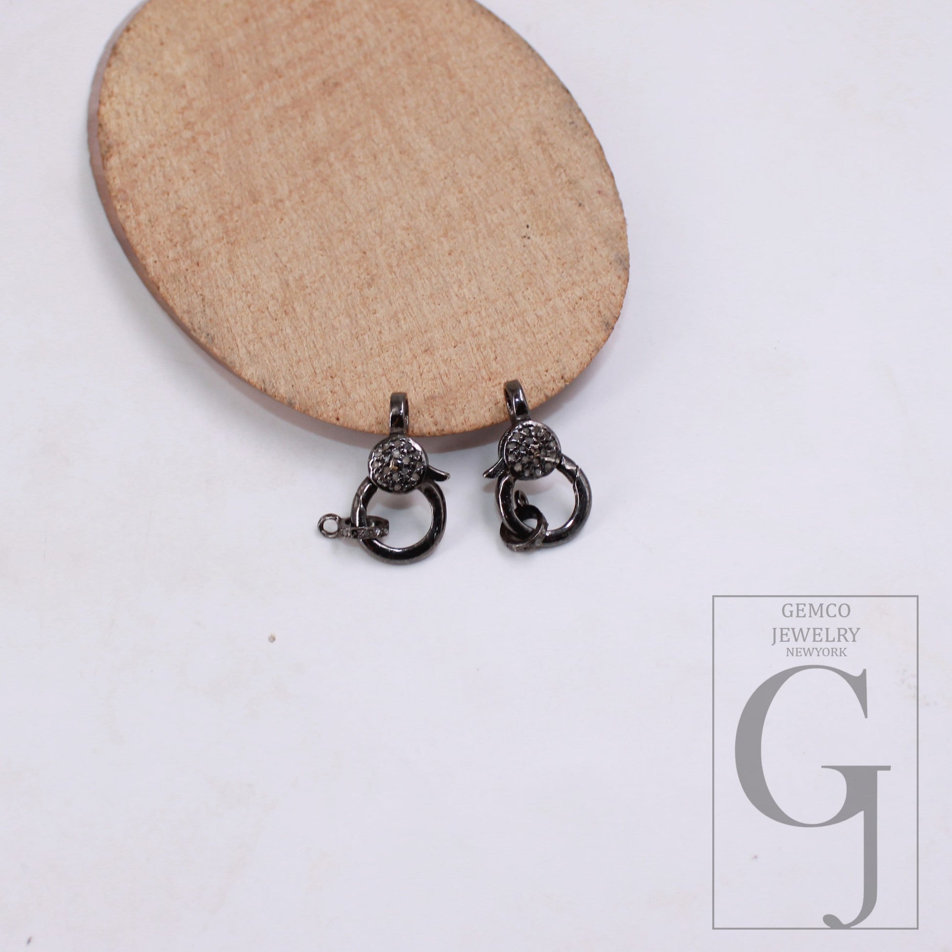 Black oxidized Pave rosecut diamond 925 sterling silver handmade pave diamond lobster clasp matching jump ring necklace pendant clasp lock