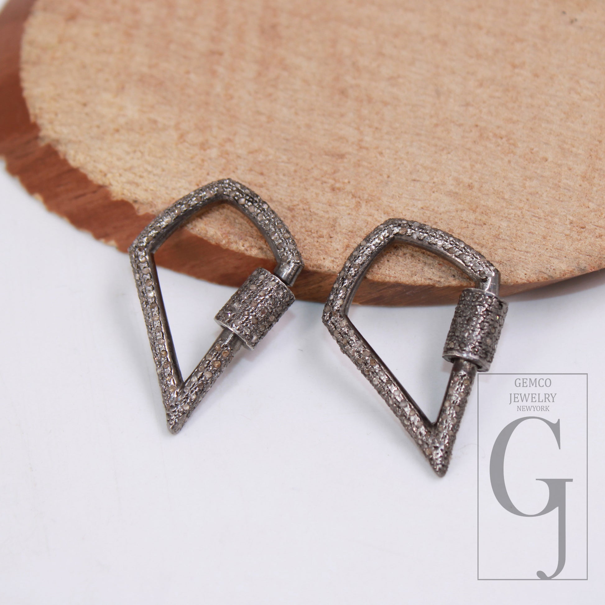 1pc Pave Diamond Carbenier Clasp, Latest Clasp Pave Rosecut Diamond, 925 Sterling Silver Diamond Handmade Screw Design Lock, Diamond  Lock
