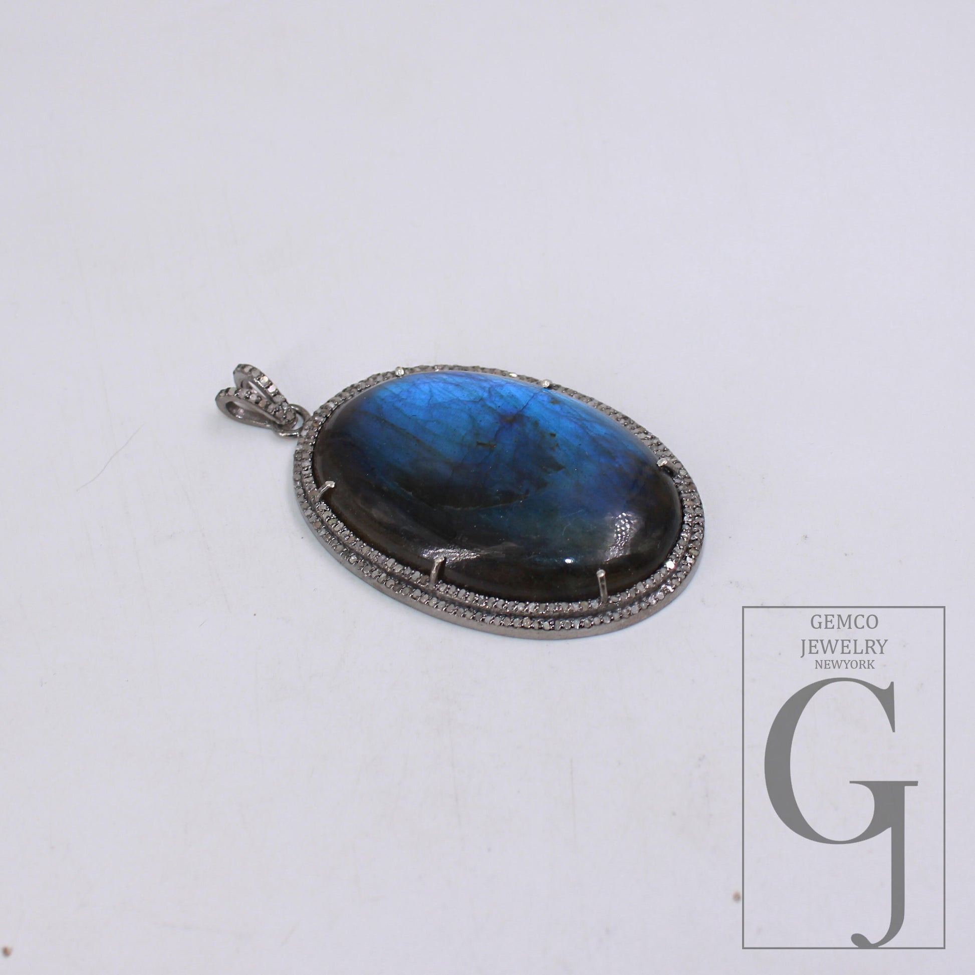 1pc Oxidized Designer Labradorite Pendant Rosecut Pave Diamond Pendant 925 Sterling Silver Handmade Finish Diamond Charms Necklace Pendant