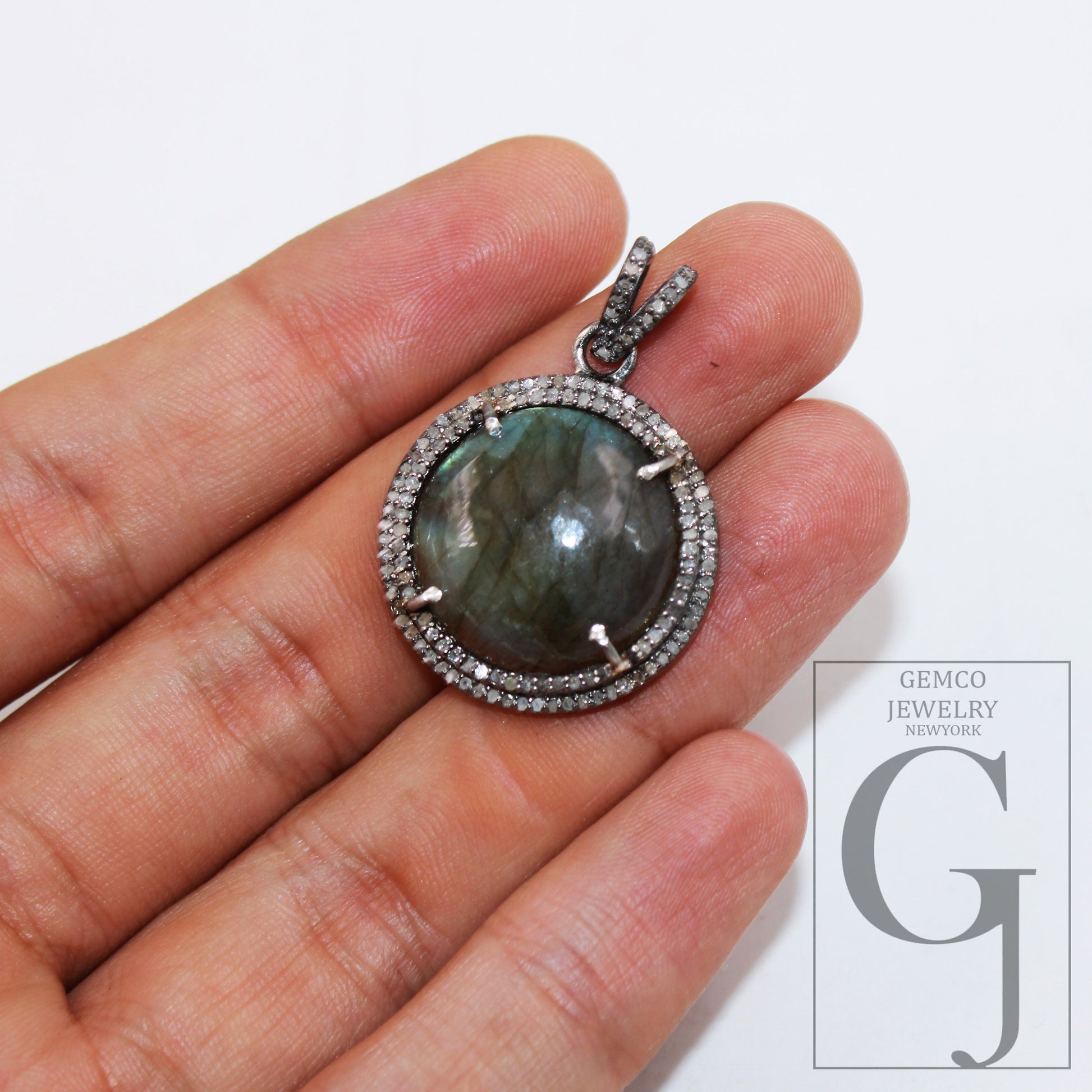 1pc Antique Round Labradorite Pendant Designer Rosecut Pave Diamond 925 Sterling Silver Handmade Finish Pendant Diamond Charm Necklace