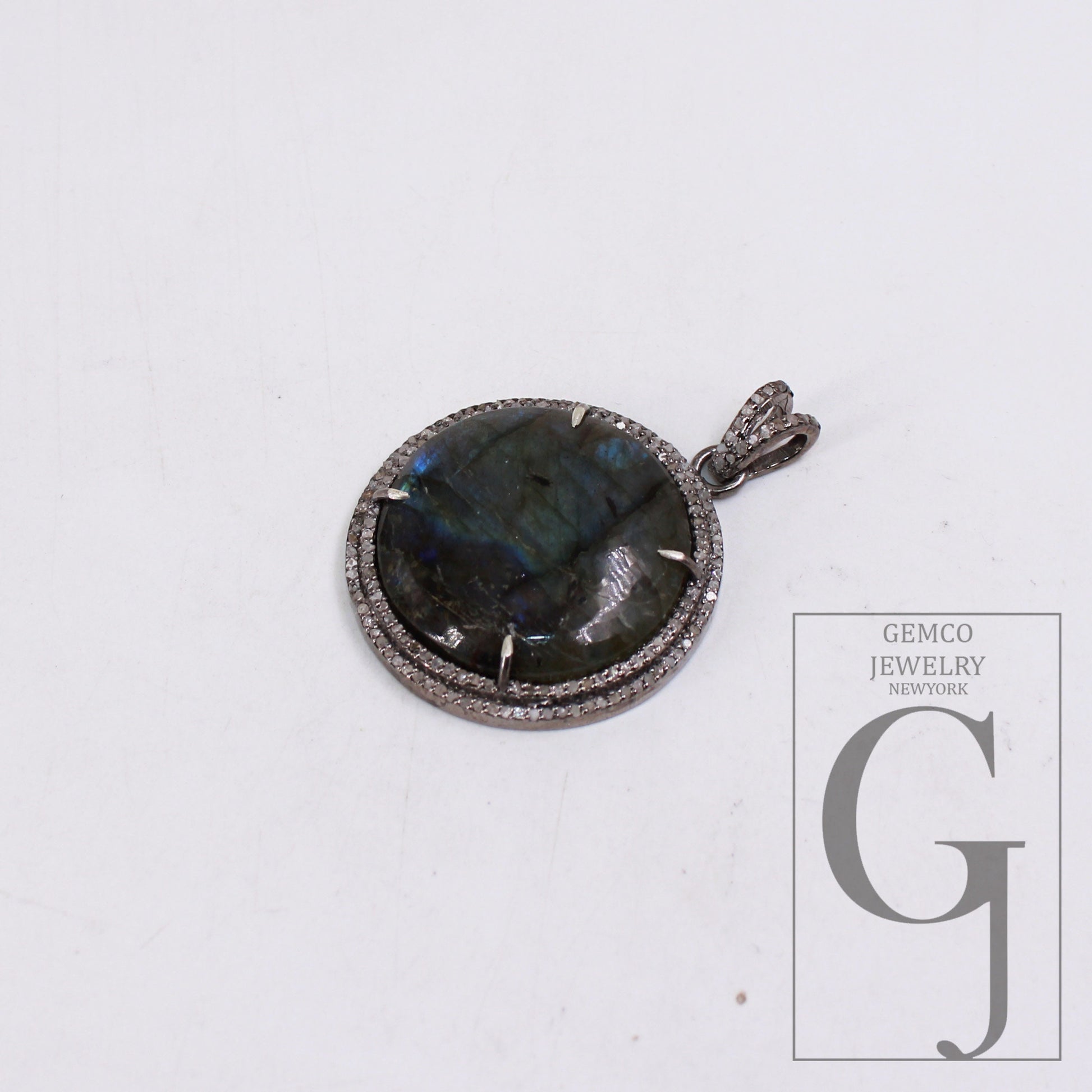 1pc Round Natural Labradorite Pendant Designer Rosecut Pave Diamond 925 Sterling Silver Handmade Finish Pendant Diamond Charm Necklace