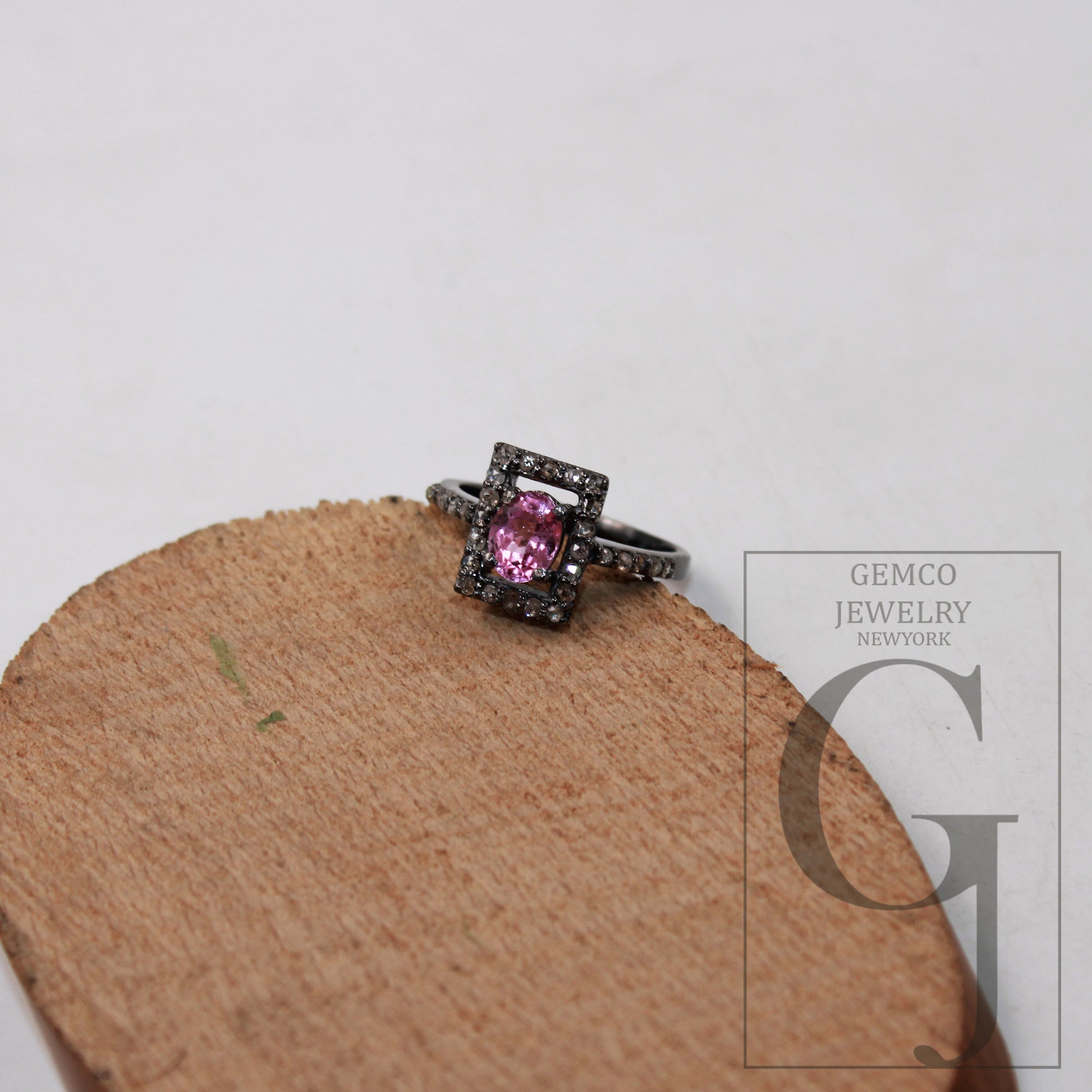 1pc Beautiful pink tourmaline ring designer Rosecut pave diamond rings 925 sterling silver handmade silver finish diamond gift ring jewelry