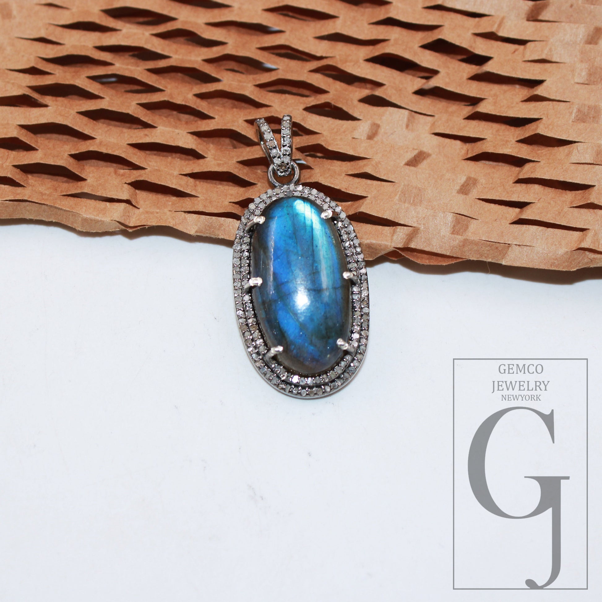 1pc Beautiful Designer Labradorite Pendant Rosecut Pave Diamond Pendant 925 Sterling Silver Handmade Finish Diamond Charms Necklace Pendant