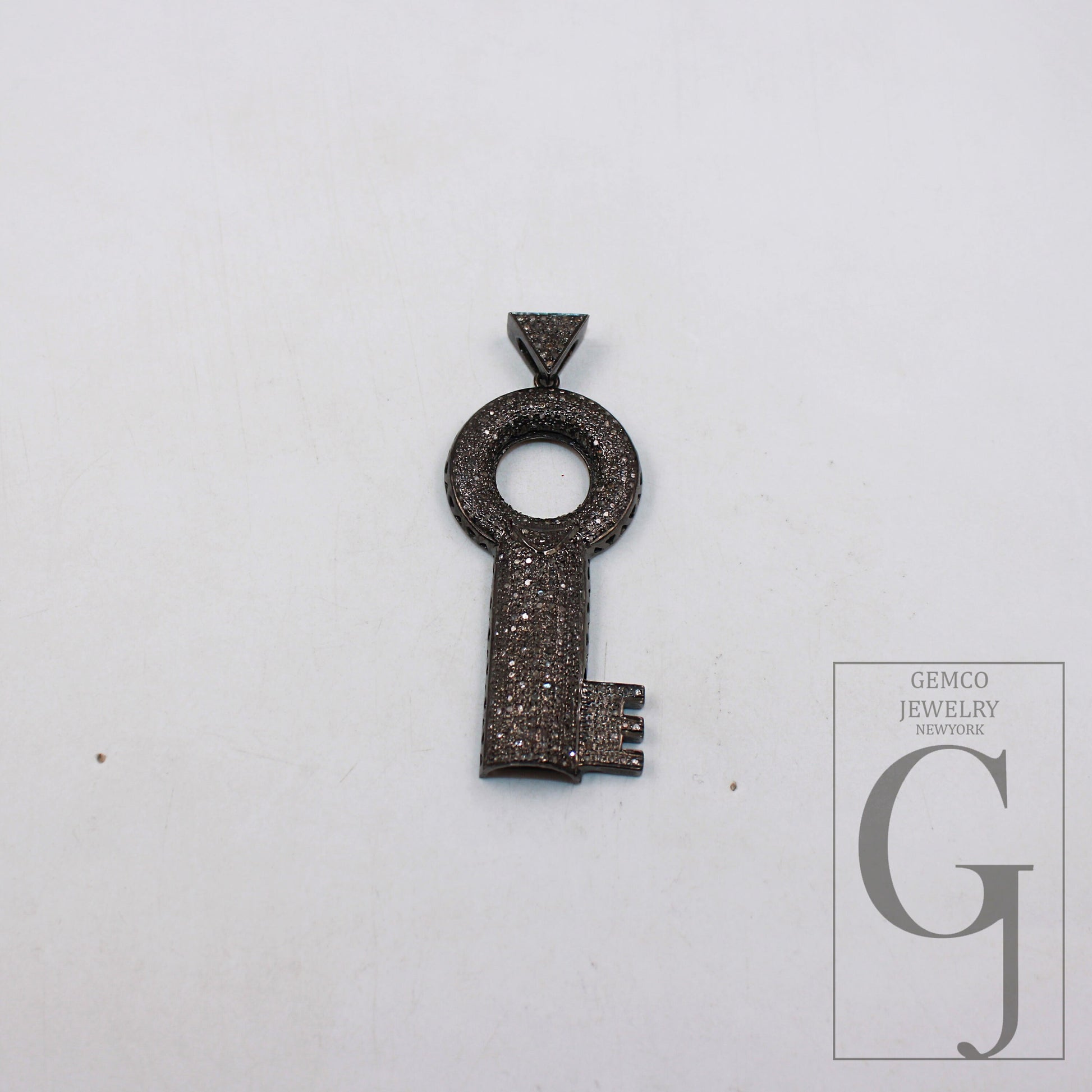 Key pendant design brilliant cut diamond pave diamond pendant 925 sterling silver handmade finish beautiful diamond jewelry pendant jewelry