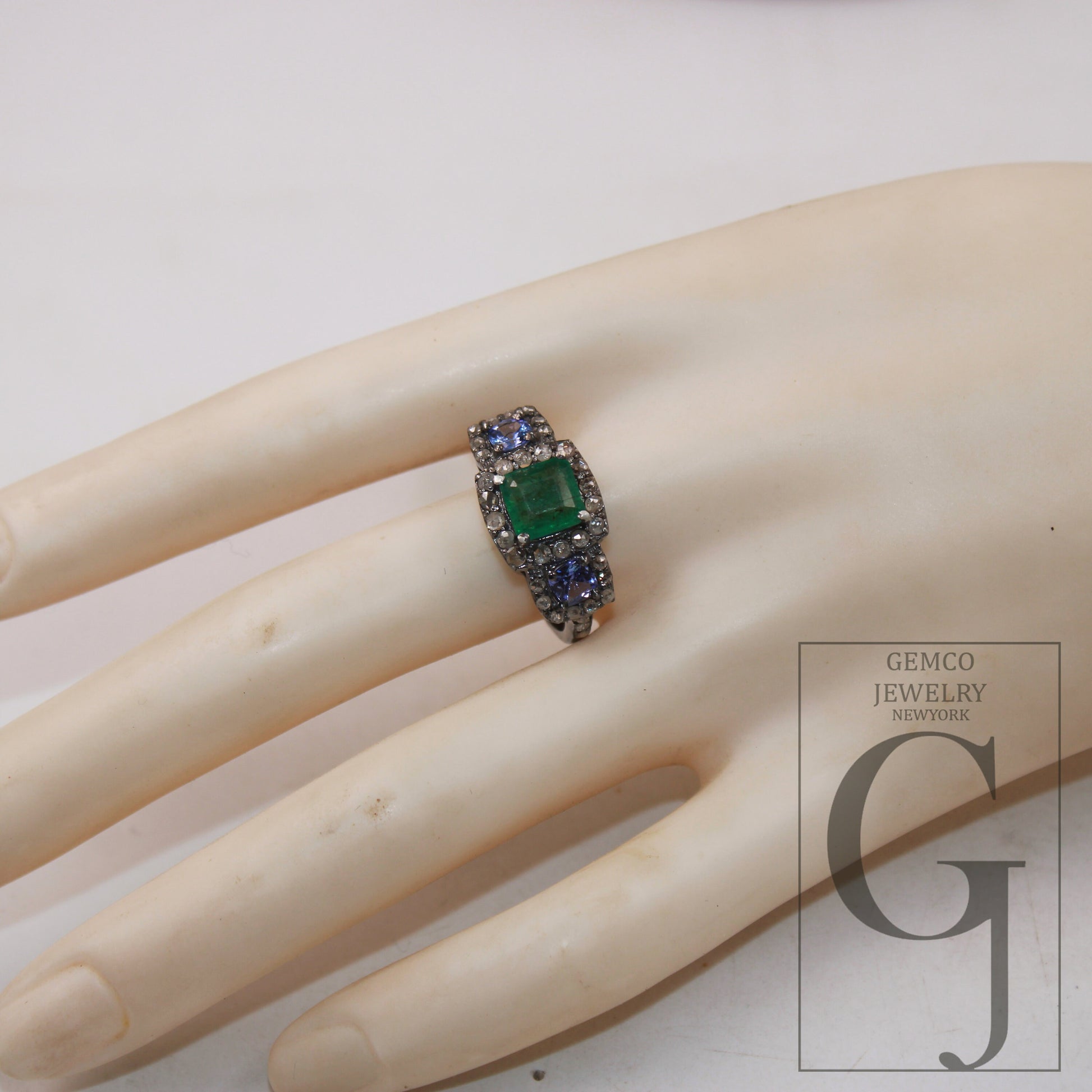 1pc Oxidized Finish Look Tanzanite Emerald Ring Designer Rosecut Pave Diamond Rings 925 Sterling Silver Handmade Silver Finish Diamond Ring