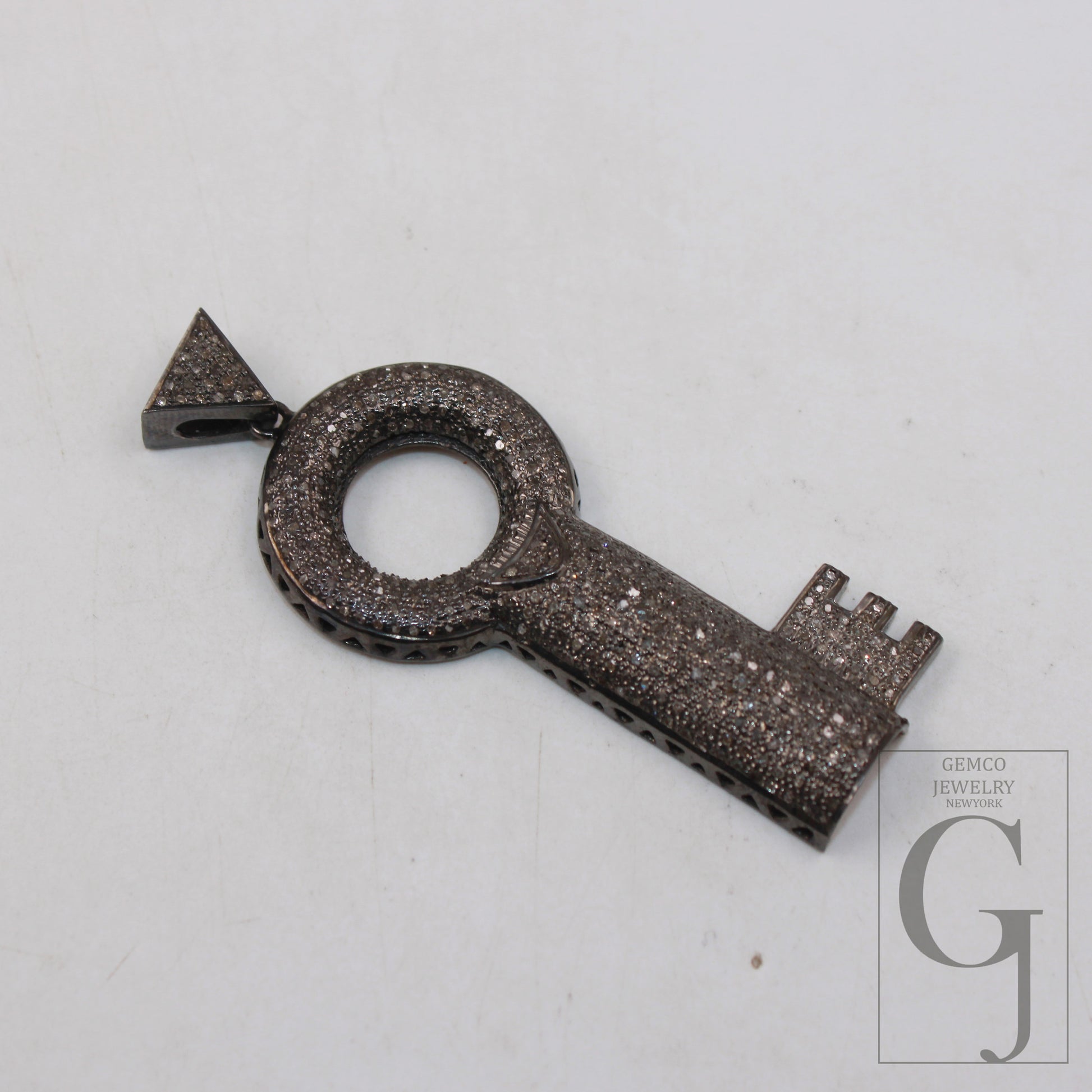 Key pendant design brilliant cut diamond pave diamond pendant 925 sterling silver handmade finish beautiful diamond jewelry pendant jewelry