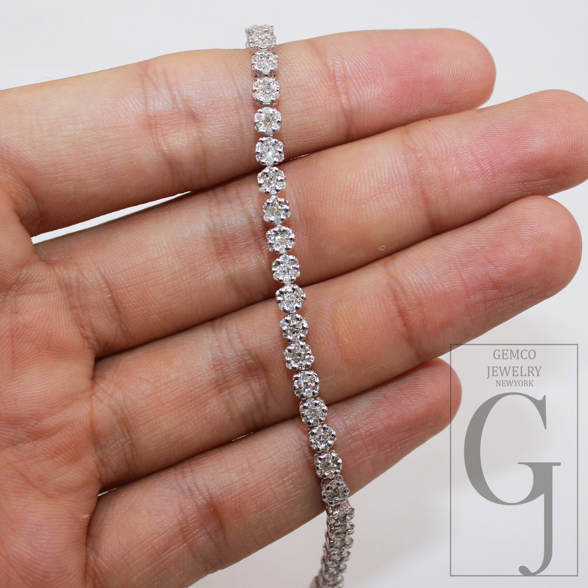 Beautiful designer tennis bracelet handmade 925 sterling silver gold bangle jewelry pave diamond brilliant cut white color diamond jewelry