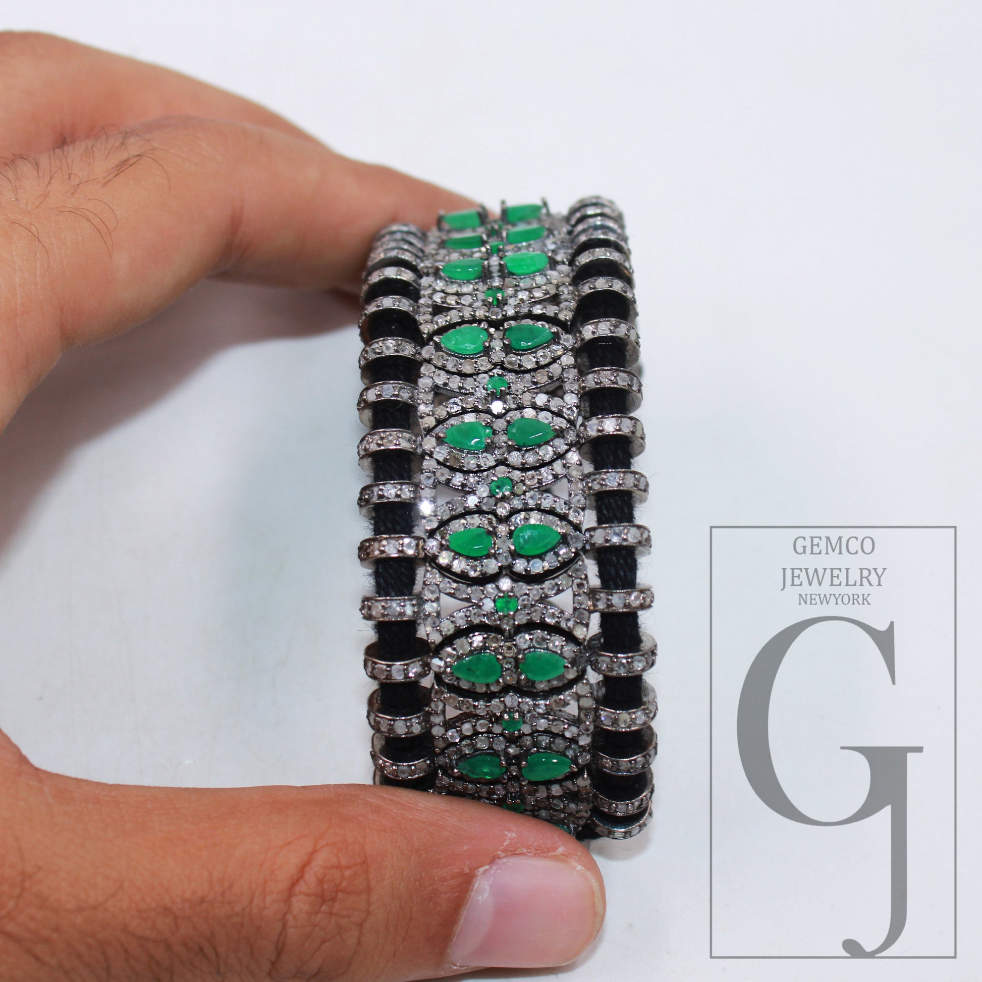 Green Emerald Design Thread Bracelet Rosecut Pave Diamond Thread Bangle Bracelet 925 Sterling Silver Handmade Finish Bangle Macrame Bracelet