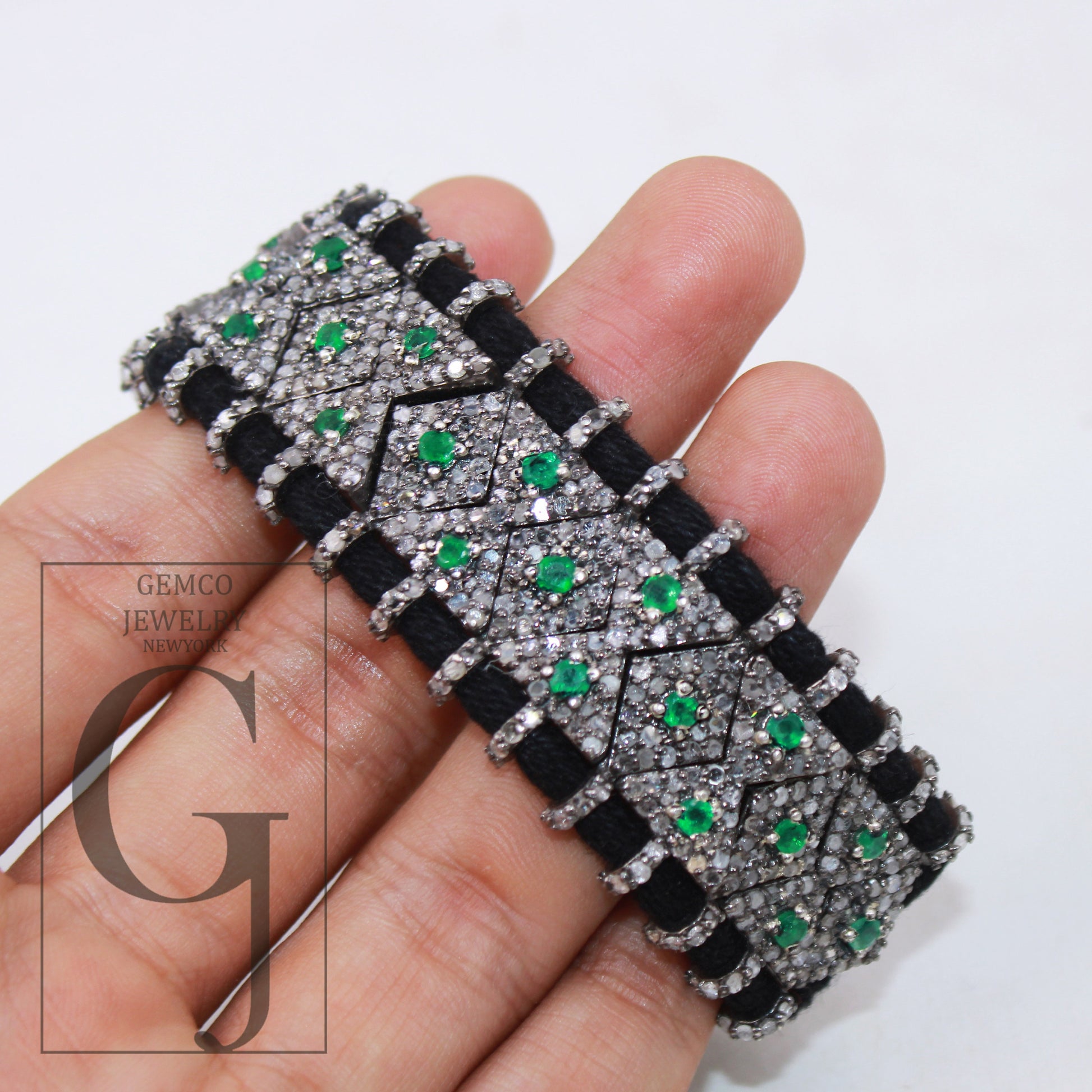 Green emerald design thread bracelet Rosecut pave diamond thread bangle bracelet 925 sterling silver handmade finish bangle macrame bracelet