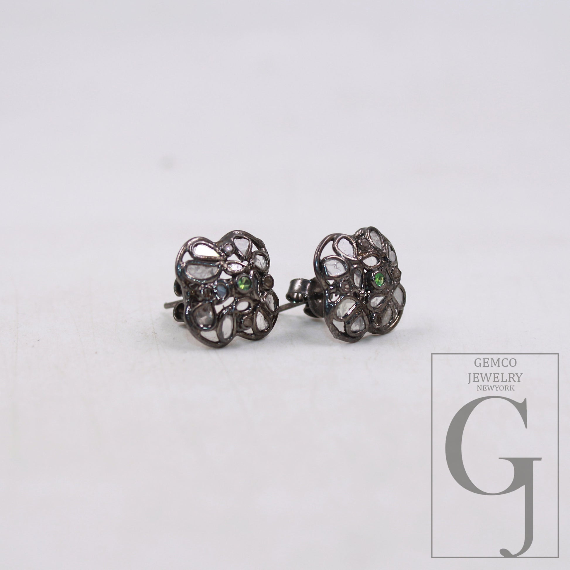 1 pair flower shape studs Antique polki diamond 925 sterling silver handmade diamond stud slice diamond earrings jewelry green stone tops