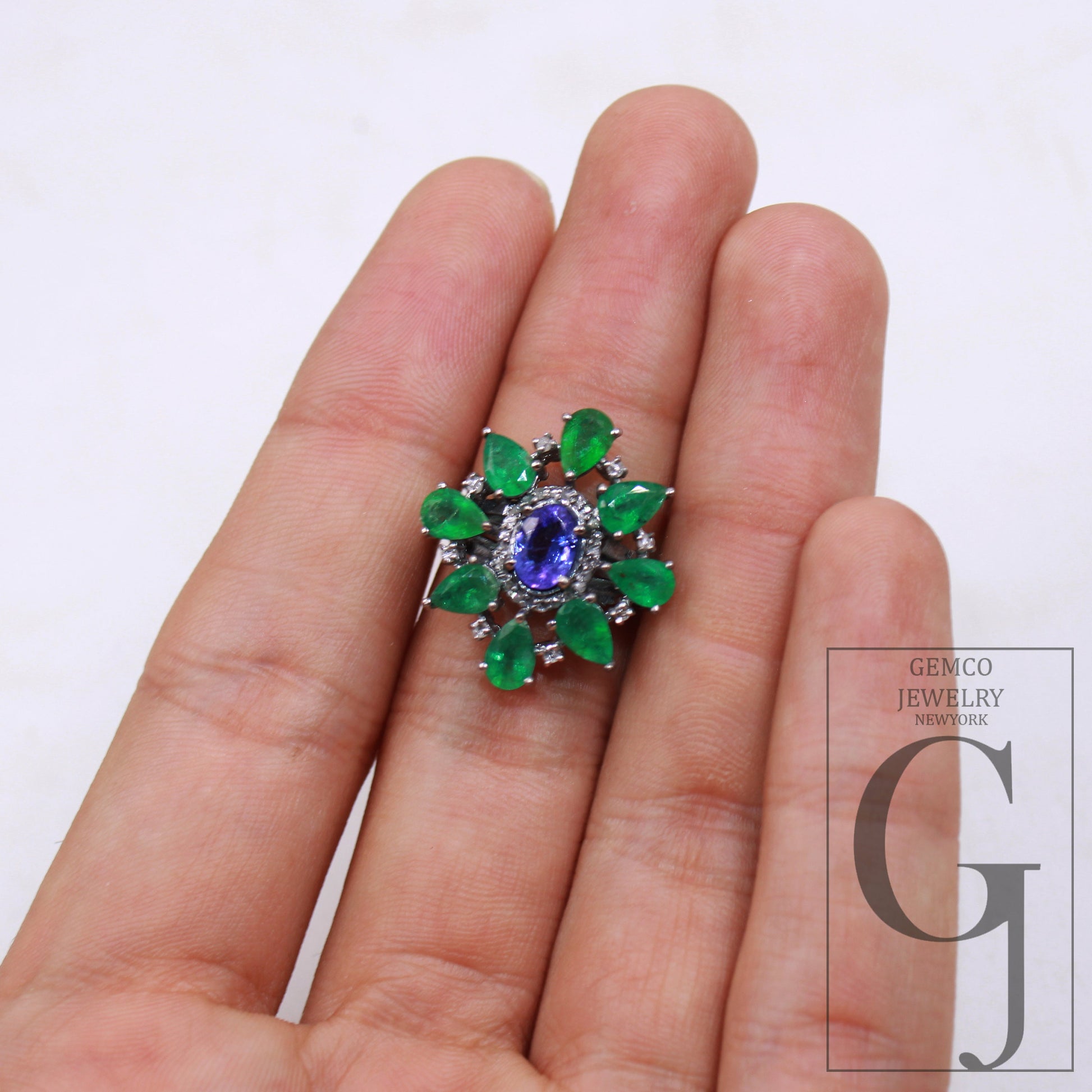 1pc Oxidized Finish Tanzanite Emerald Ring Designer Rosecut Pave Diamond Rings 925 Sterling Silver Handmade Finish Diamond Ring Jewelry