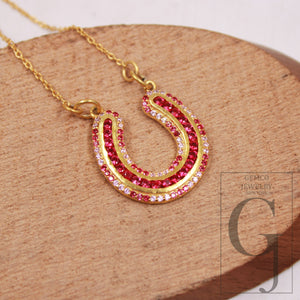 1pc Horseshoe pendant in ruby red color stone Rosecut pave pendant 925 sterling silver handmade finish jewelry pendant lucky necklace