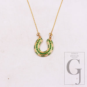 1pc Horseshoe pendant Rosecut pave pendant 925 sterling silver handmade finish jewelry pendant emerald green color stone lucky necklace