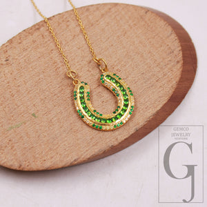 1pc Horseshoe pendant Rosecut pave pendant 925 sterling silver handmade finish jewelry pendant emerald green color stone lucky necklace