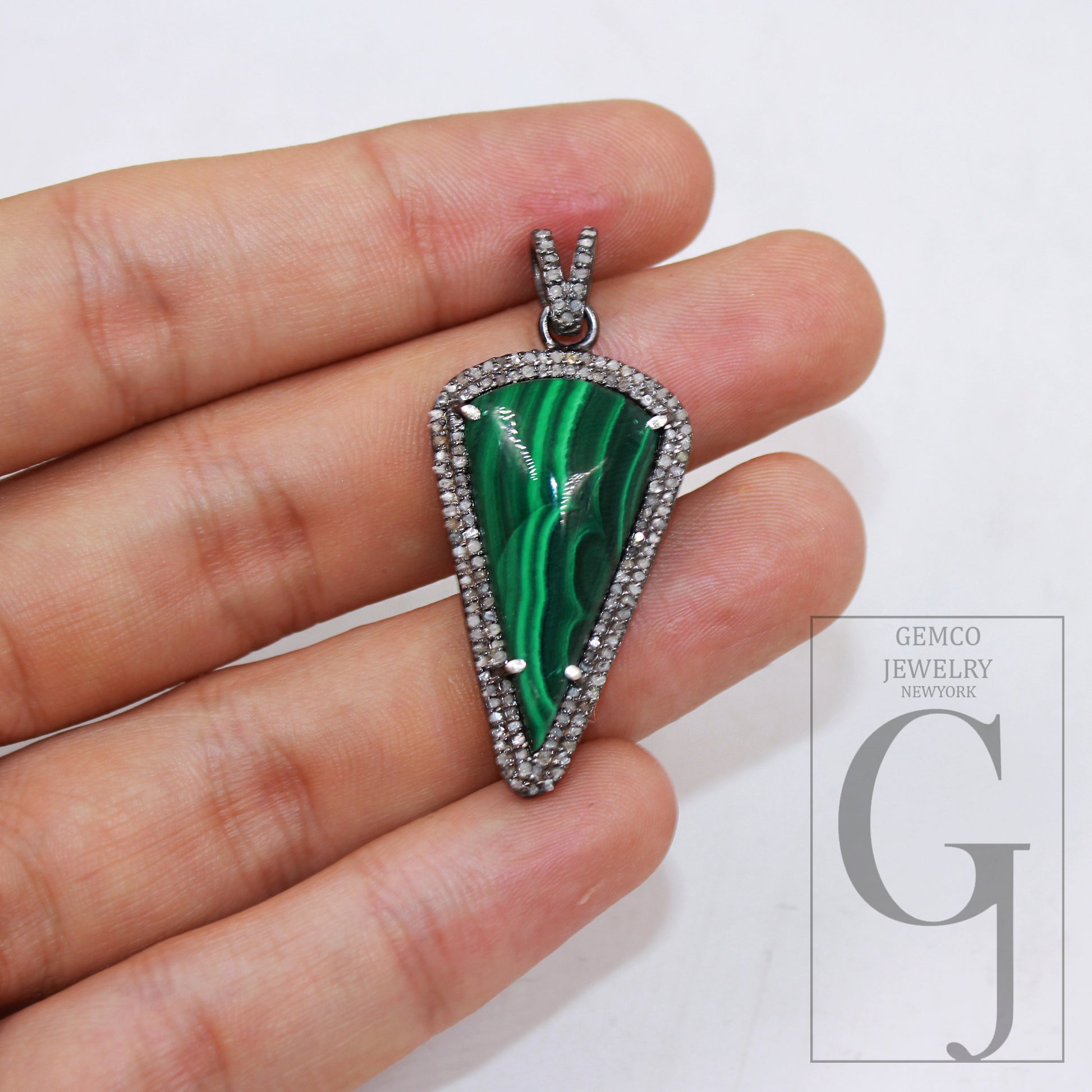 1pc Spike Design Malachite Pendant Rosecut Pave Diamond Pendant Sterling 925 Silver Handmade Finish Diamond Charm Necklace Pendant Jewelry