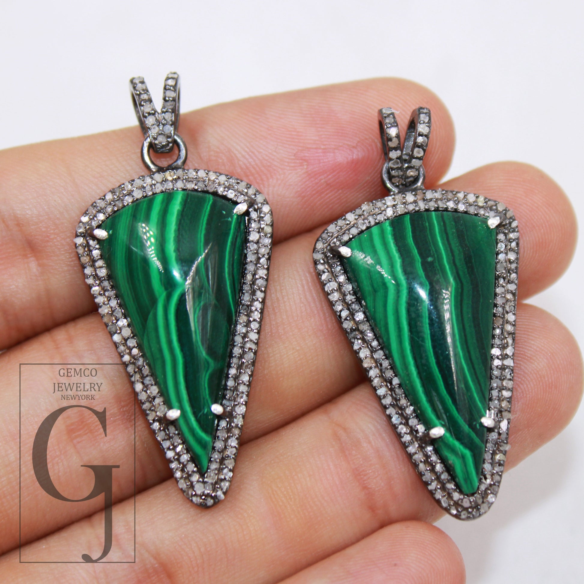 1pc Spike Design Malachite Pendant Rosecut Pave Diamond Pendant Sterling 925 Silver Handmade Finish Diamond Charm Necklace Pendant Jewelry
